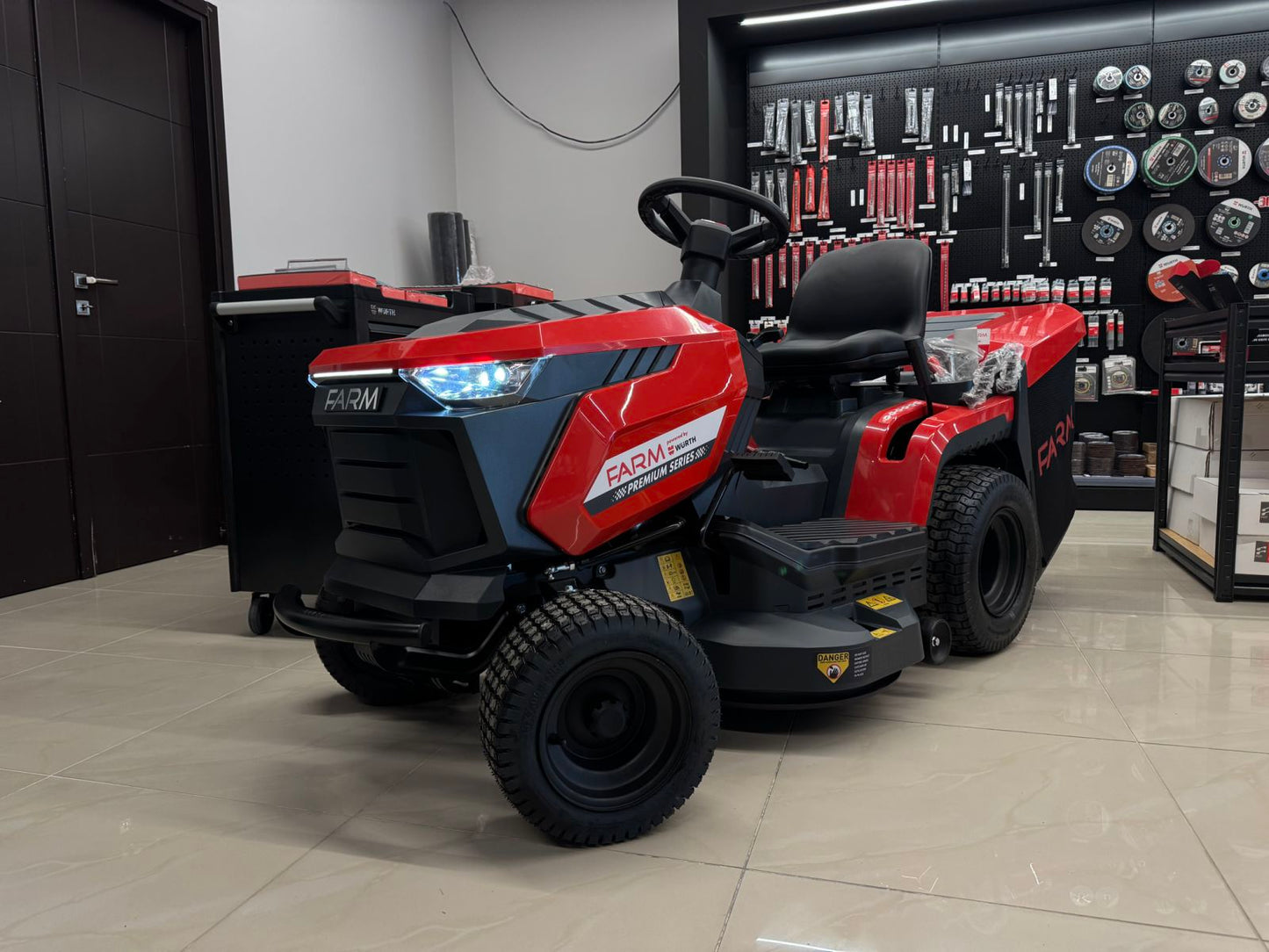 Kositëse Wurth FLM920N