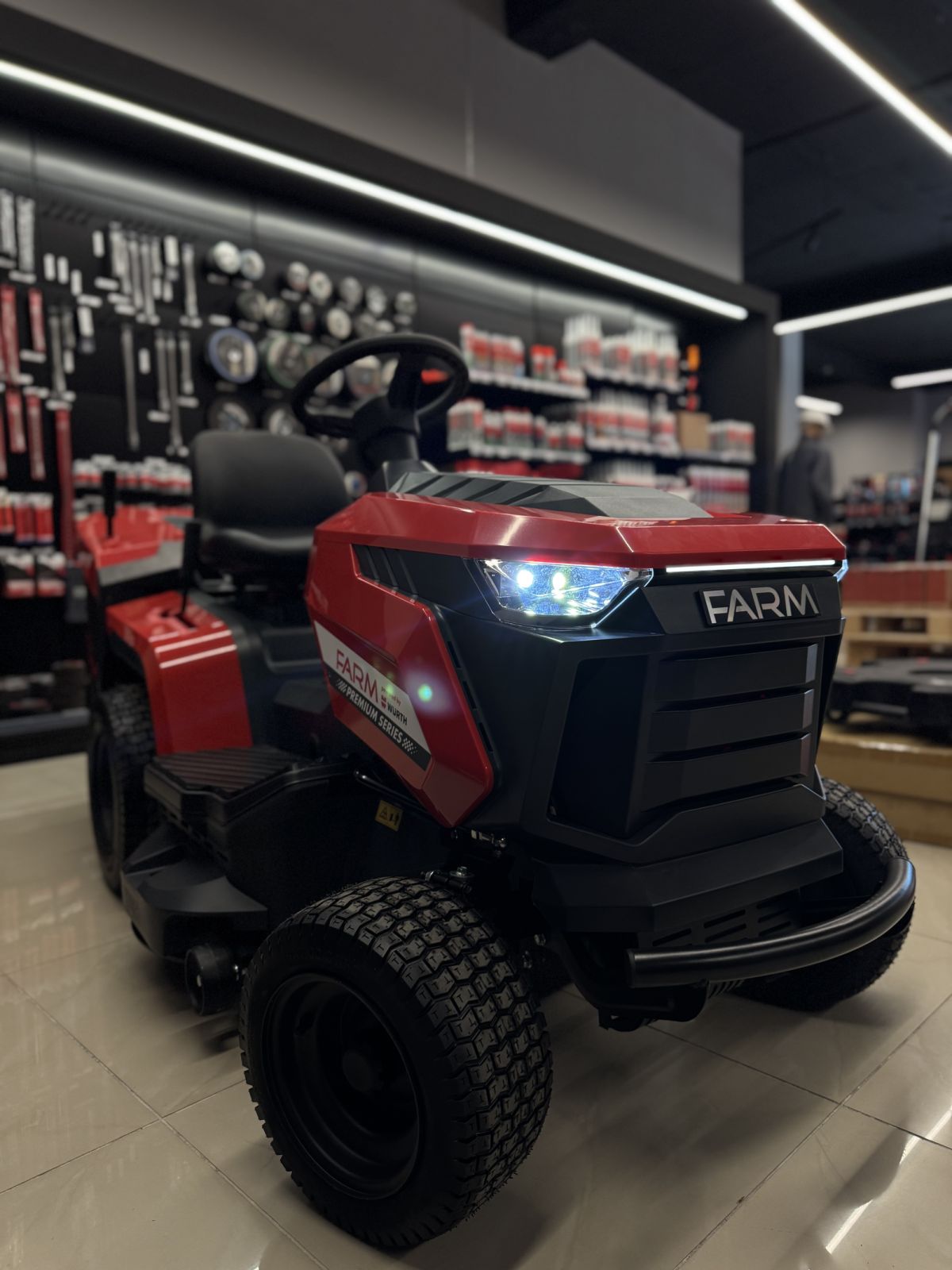 Kositëse Wurth FLM920N