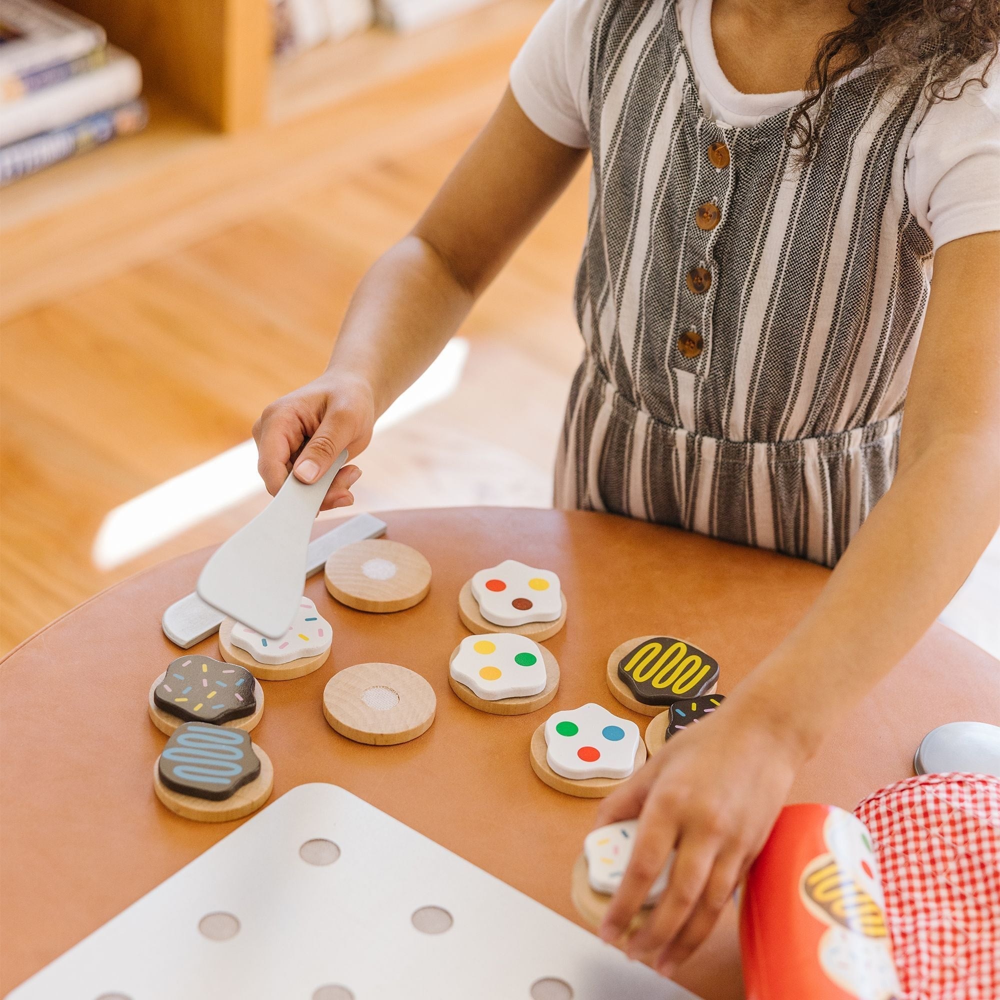 Melissa & Doug Slice N' Bake Playset, Ages 3+